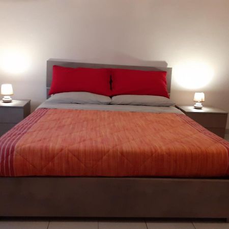 La Casa Di Luca Apartman Asti Kültér fotó
